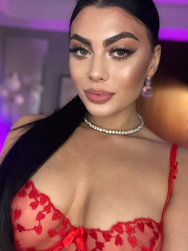 RavennaDArcy camshow