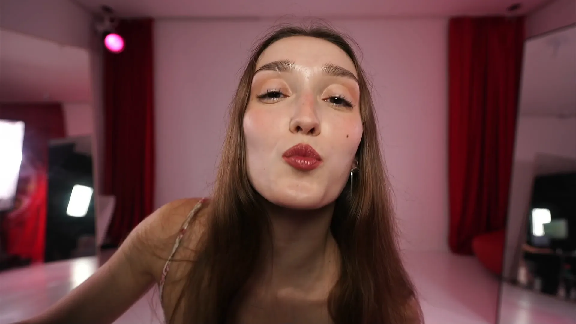 _meganmeow_ camshow