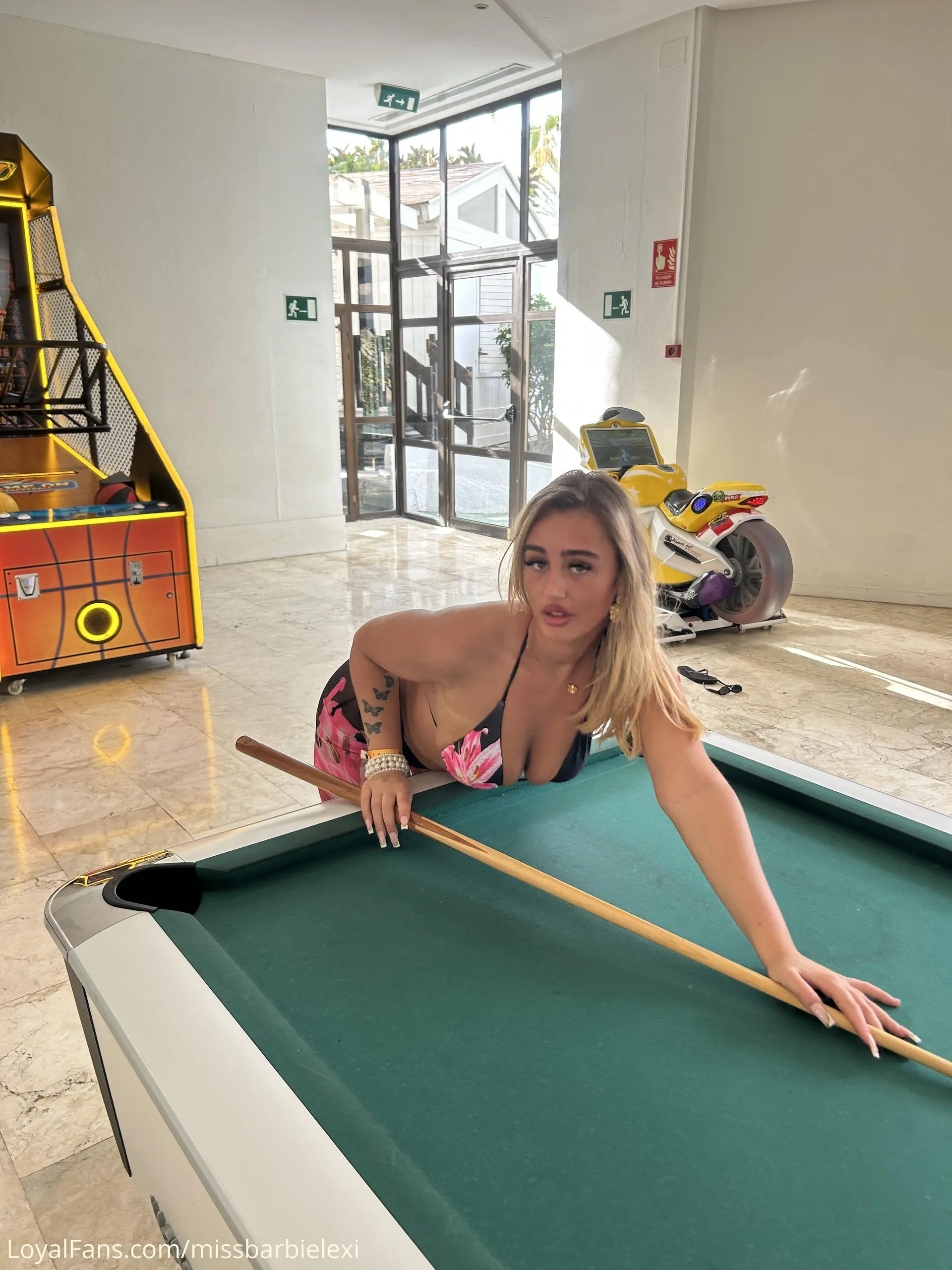 MissBarbieLexi camshow