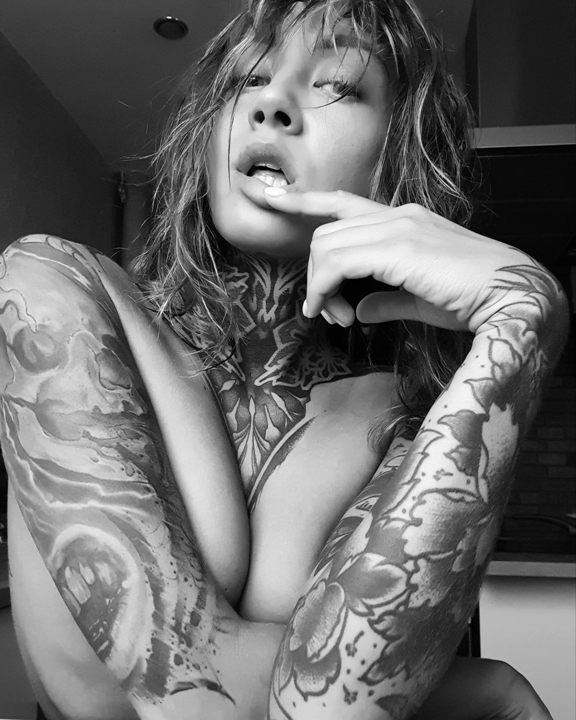 nickyneck camshow