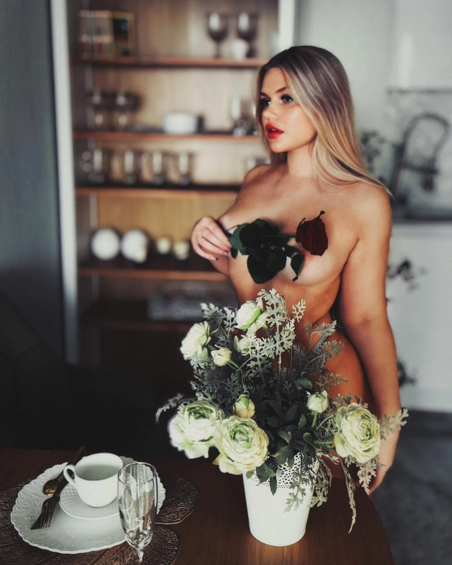 Serenahall_ camshow