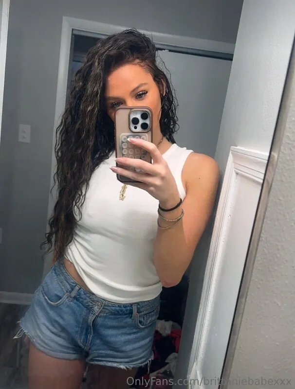sweetbrittaniexox camshow