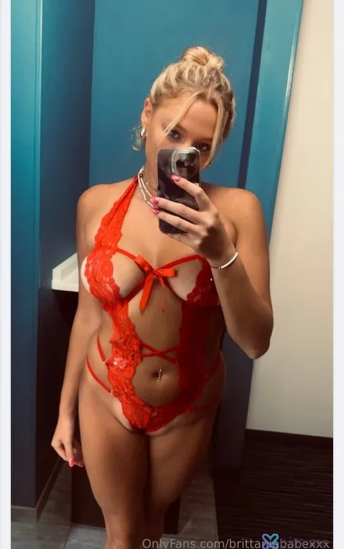 sweetbrittaniexox camshow