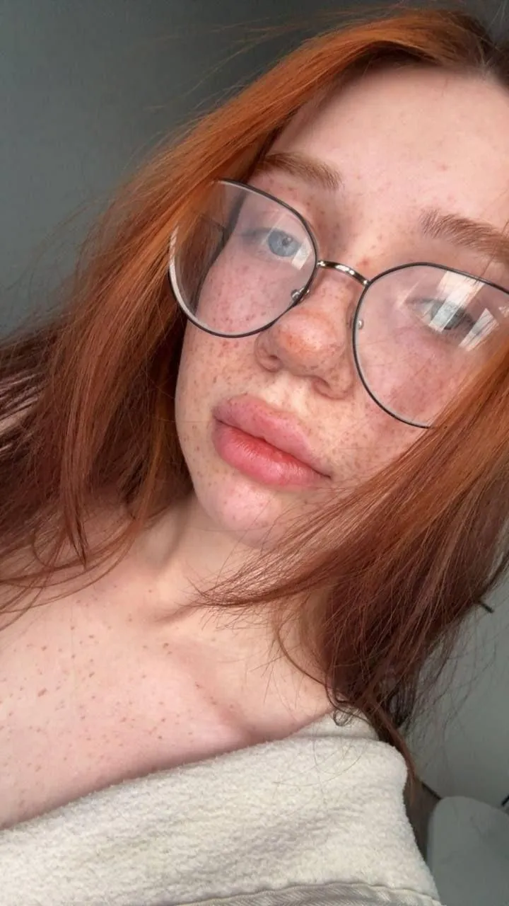 Connie_monus camshow