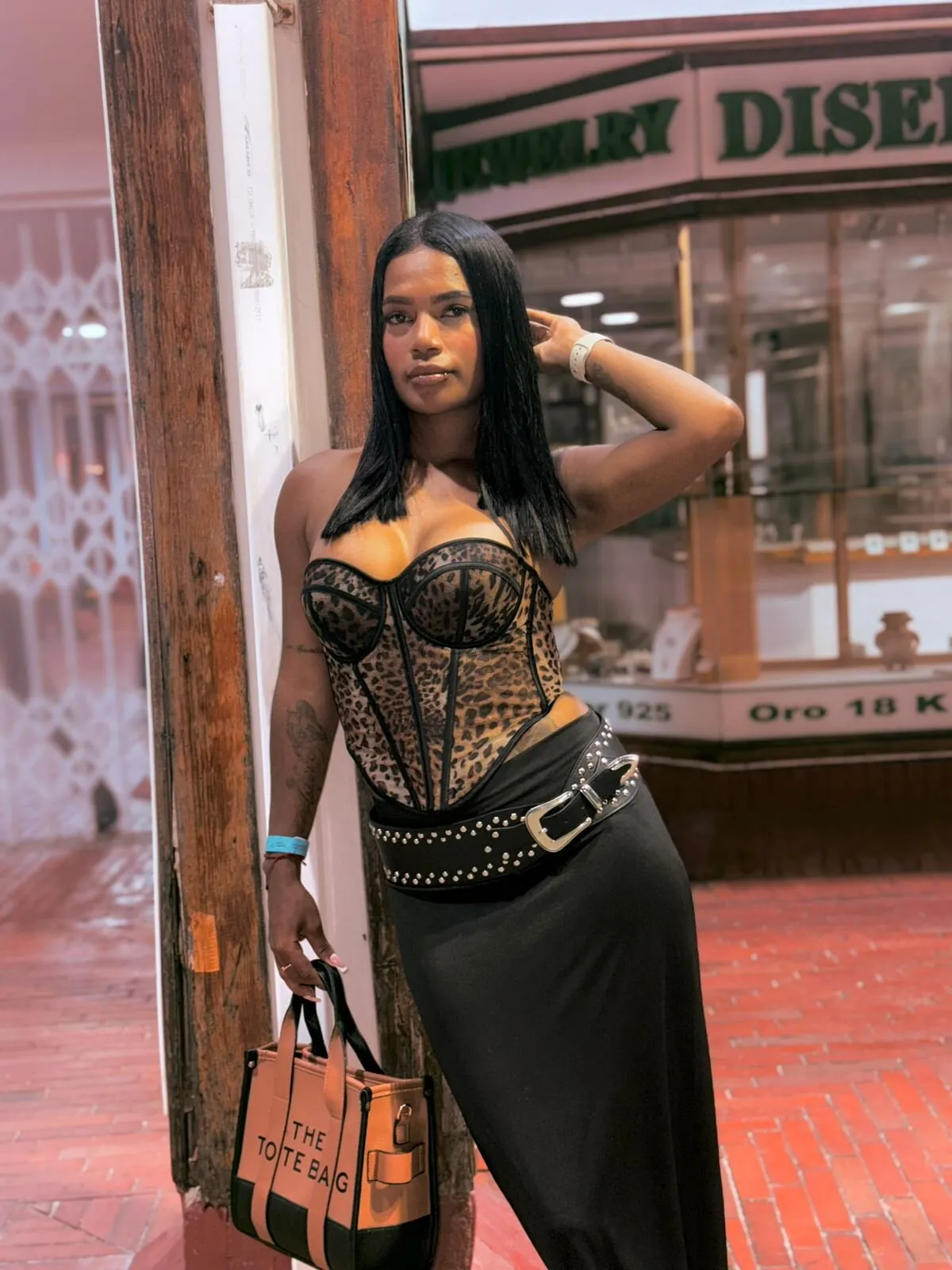 _naomibrown_ camshow