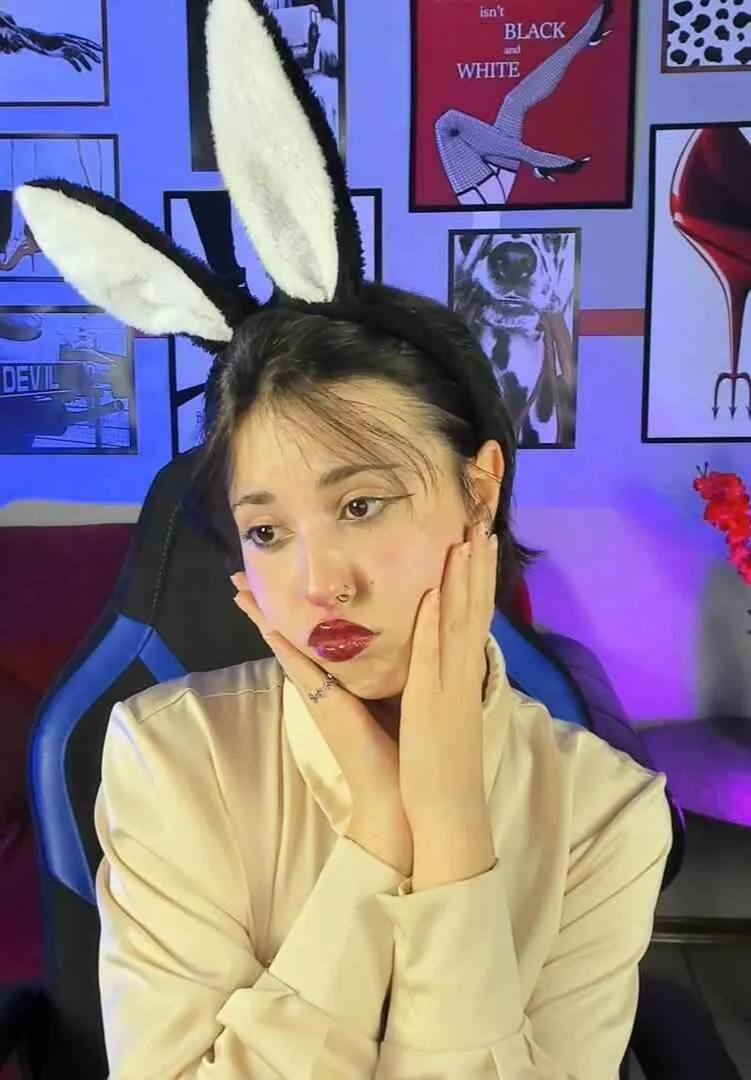 Umekomisa Chaturbate camshow