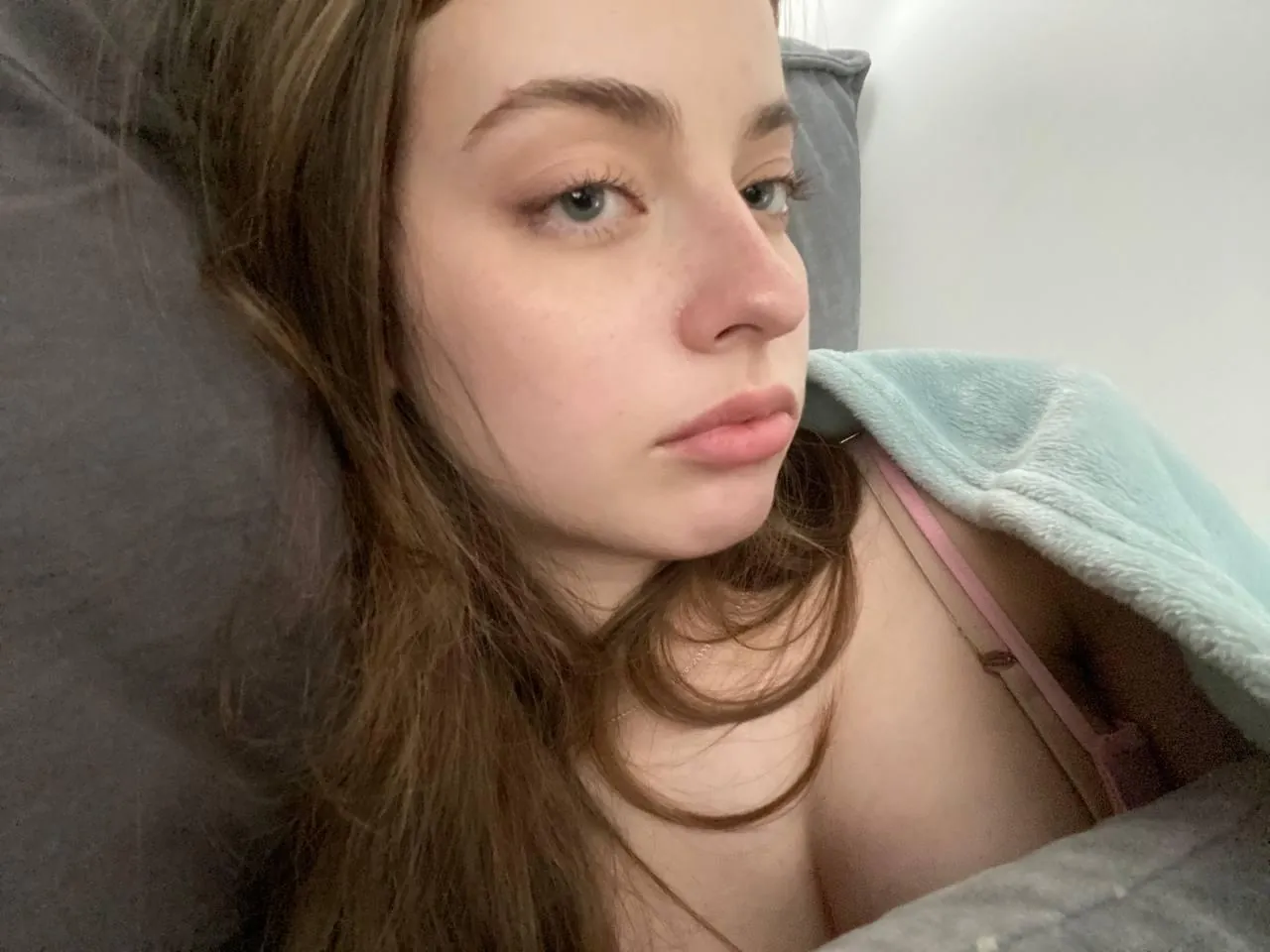 WillaCrago camshow
