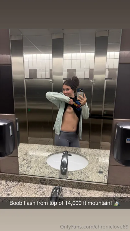 Chroniclove camshow