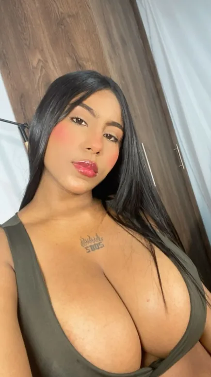 khate_smith nudes — photos, videos & cam replays