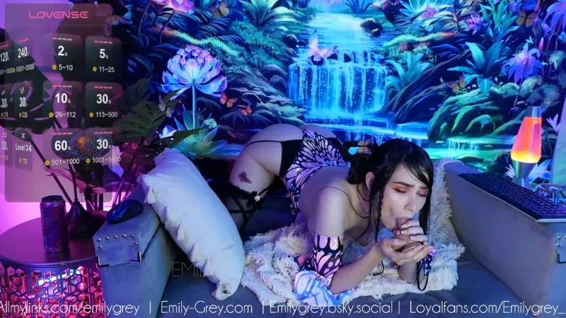 Emily Grey camshow