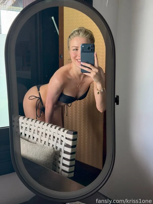 krissone camshow