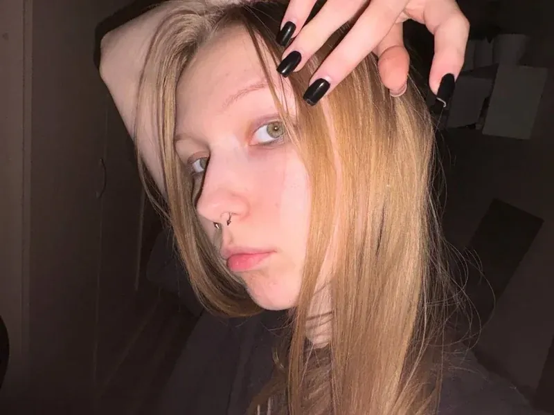 marvahelland, BivalentFalloff, gertrudeuran, GriselCammarano, rendapancake, othamellendorf camshow