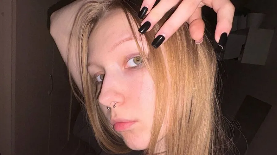 marvahelland, BivalentFalloff, gertrudeuran, GriselCammarano, rendapancake, othamellendorf nude — all photos, leaks & cam videos