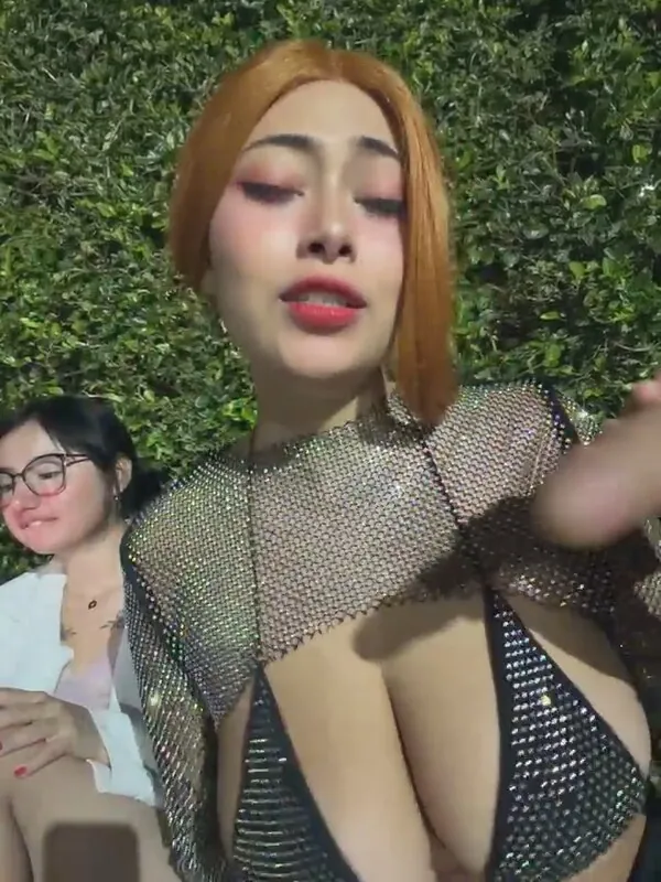 Seraphine23 camshow