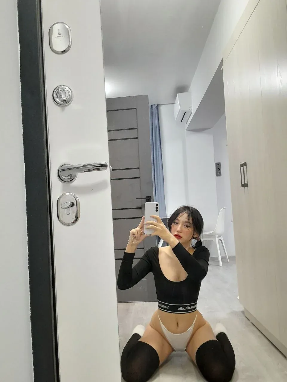 Sua_hong camshow