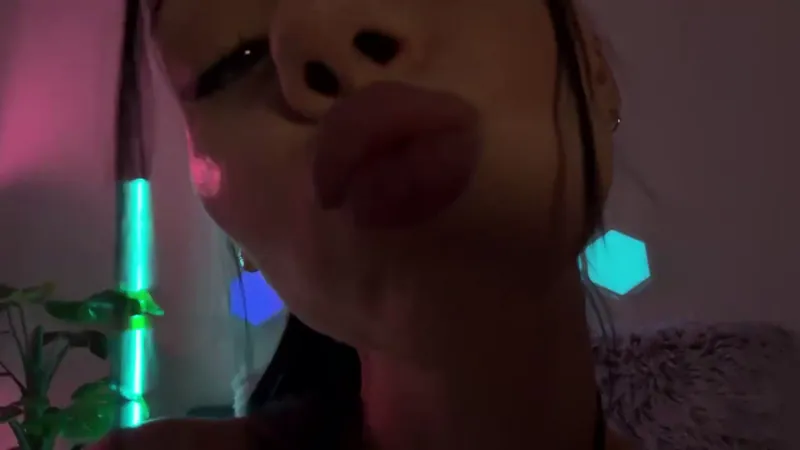 cutexezra camshow