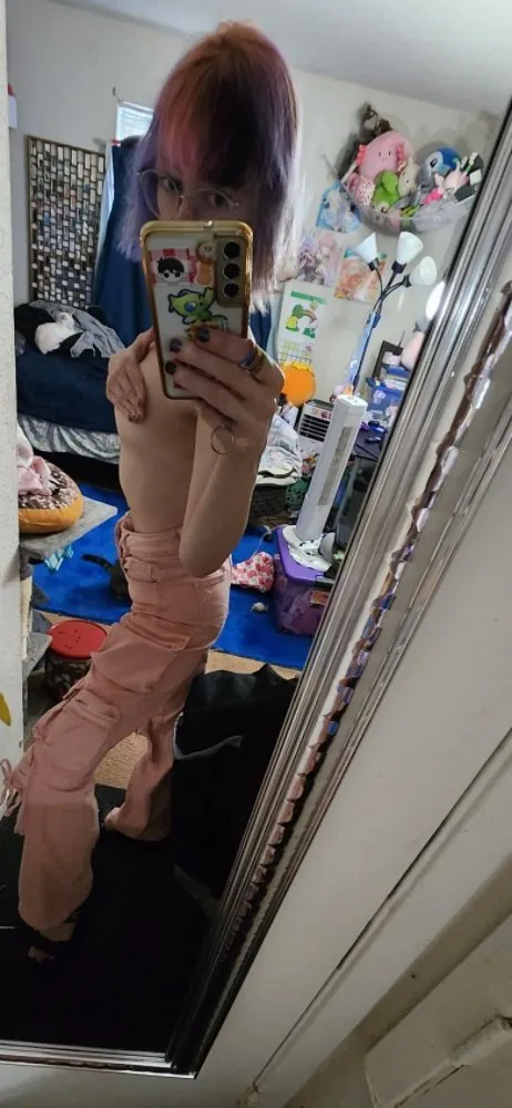 Monimusume (AKA Cheyenne Pitts, Chesqin) camshow