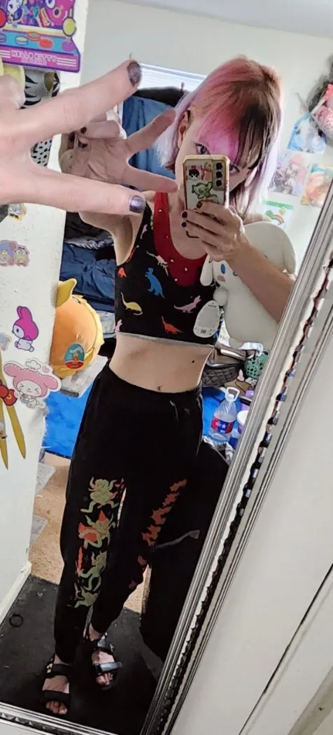 Monimusume (AKA Cheyenne Pitts, Chesqin) camshow
