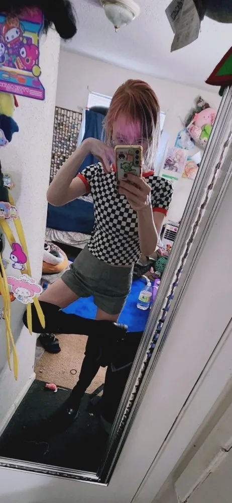 Monimusume (AKA Cheyenne Pitts, Chesqin) camshow