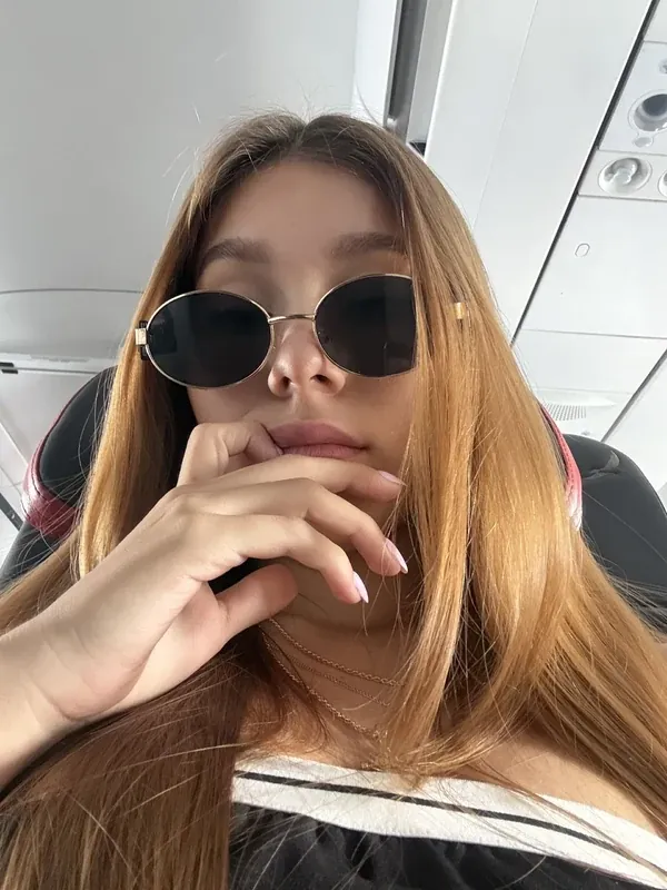 Nikii__ camshow