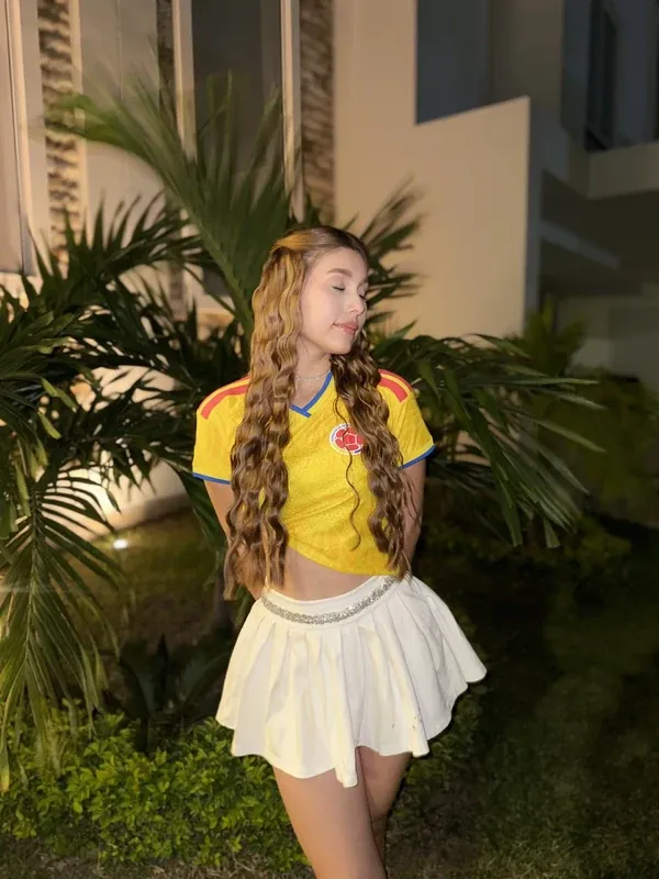Nikii__ camshow